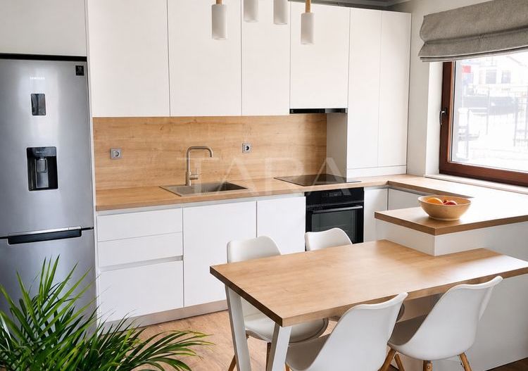 Apartament cu 3 camere, terasă generoasă, ansamblu rezidențial nou. - Poză 2