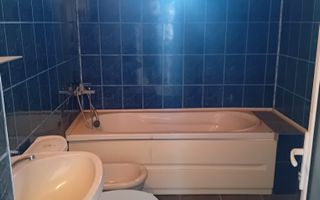 De vânzare – Casă D+P+2E+M în zona ultracentrală ideala pentru afacerea ta! - Poză 13