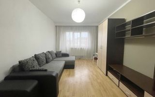 Apartament 3 camere de vanzare, 60 mp utili , strada Regele Ferdinand - Poză 2