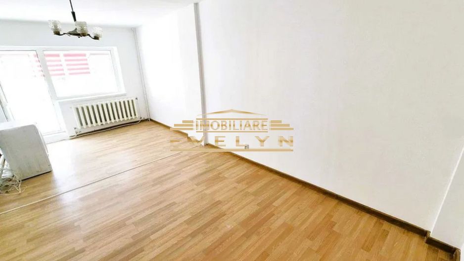 Apartament 3 camere, Strada Savenilor, pret 70.000 euro negociabil - Poză 3