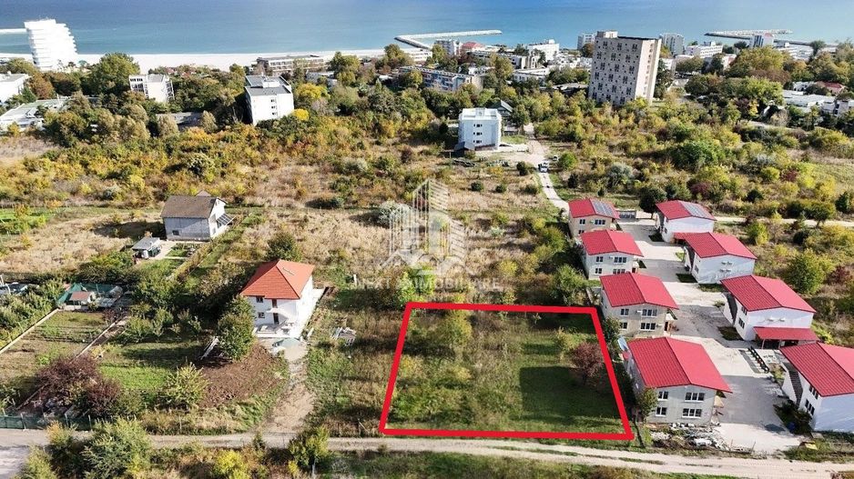 Teren intravilan 1000 mp stațiunea Venus - Poză 1