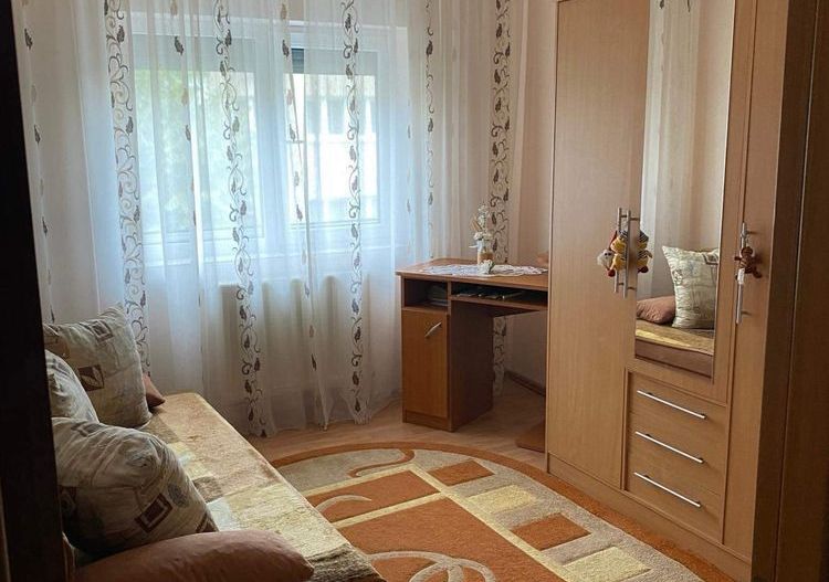 Apartament cu 4 camere Micro 17 - Poză 6