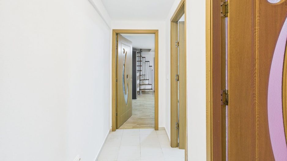 Apartament 1 cameră cu balcon și pod compartimentat | Dâmbovița, Timiș - Poză 6