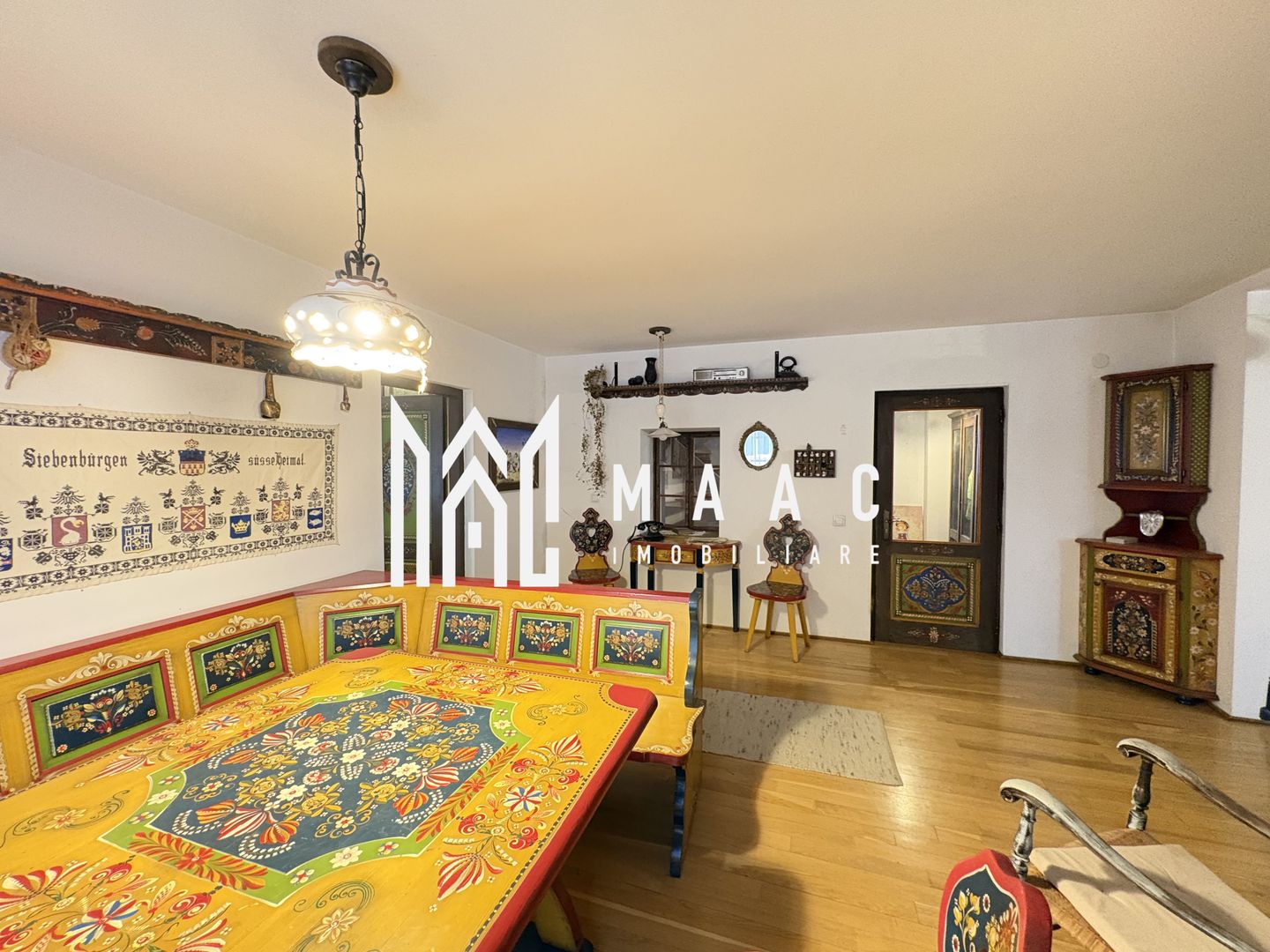 Casă 7 camere I 370 mp teren I Garaj I Cisnadioara - Poză 1