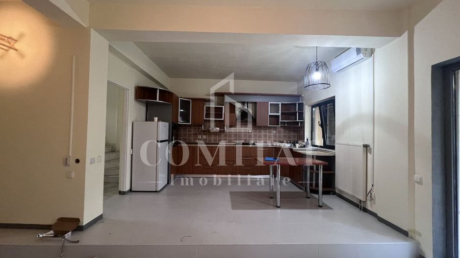 Casă de vânzare | cartier Andrei Mureșanu - Poză 1