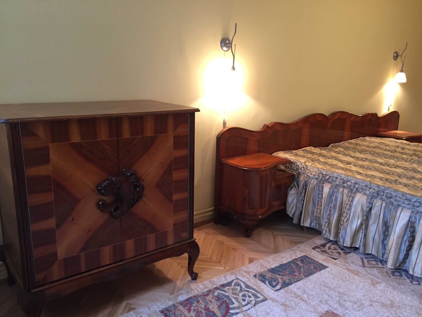 Apartament 4 camere in Cetate, de preferat pentru inchiriere pe termen lung - Poză 2