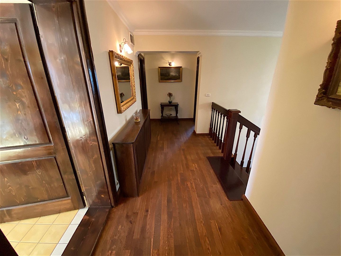 Casa in stil clasic zona Ghiroda - Poză 12