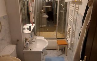 Vând apartament 3 camere-ETAJUL 1 - Poză 3