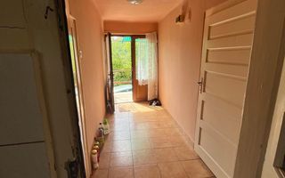 Casă de vânzare 2 camere | Rășinari, Sibiu | 55 mp utili, teren 259 mp - Poză 5