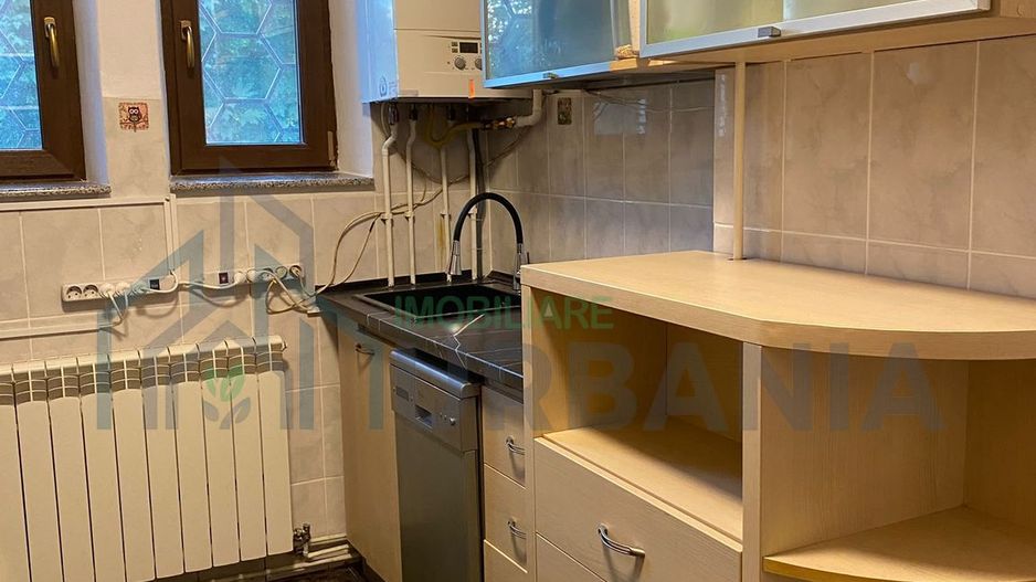 Apartament 2 camere decomandat, parter, central, cu garaj si parcare inclus - Iasi - Poză 12