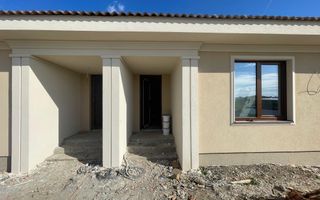 Casă / Vilă în Mosnita Noua - Poză 1