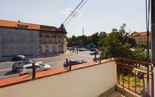 Apartament ultracentral pe B-dul Revoluției - Poză 1