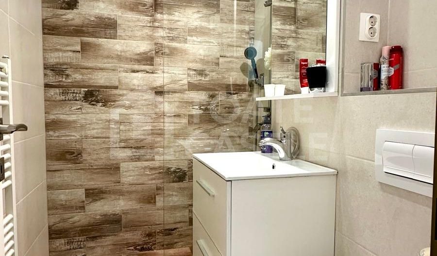 Apartament 2 camere, decomandat, zona Cocosul de Aur - Poză 4