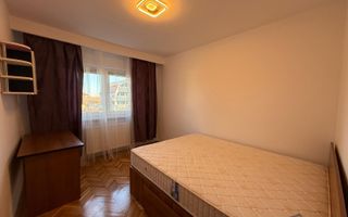 Apartament 4 camere 2 bai 2 balcoane decomandat Etaj 2/4  Valea Aurie - Poză 9