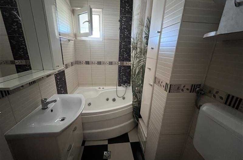 De închiriat:Apartament 2 camere - Lujerului, la 200 m metrou. - Poză 4