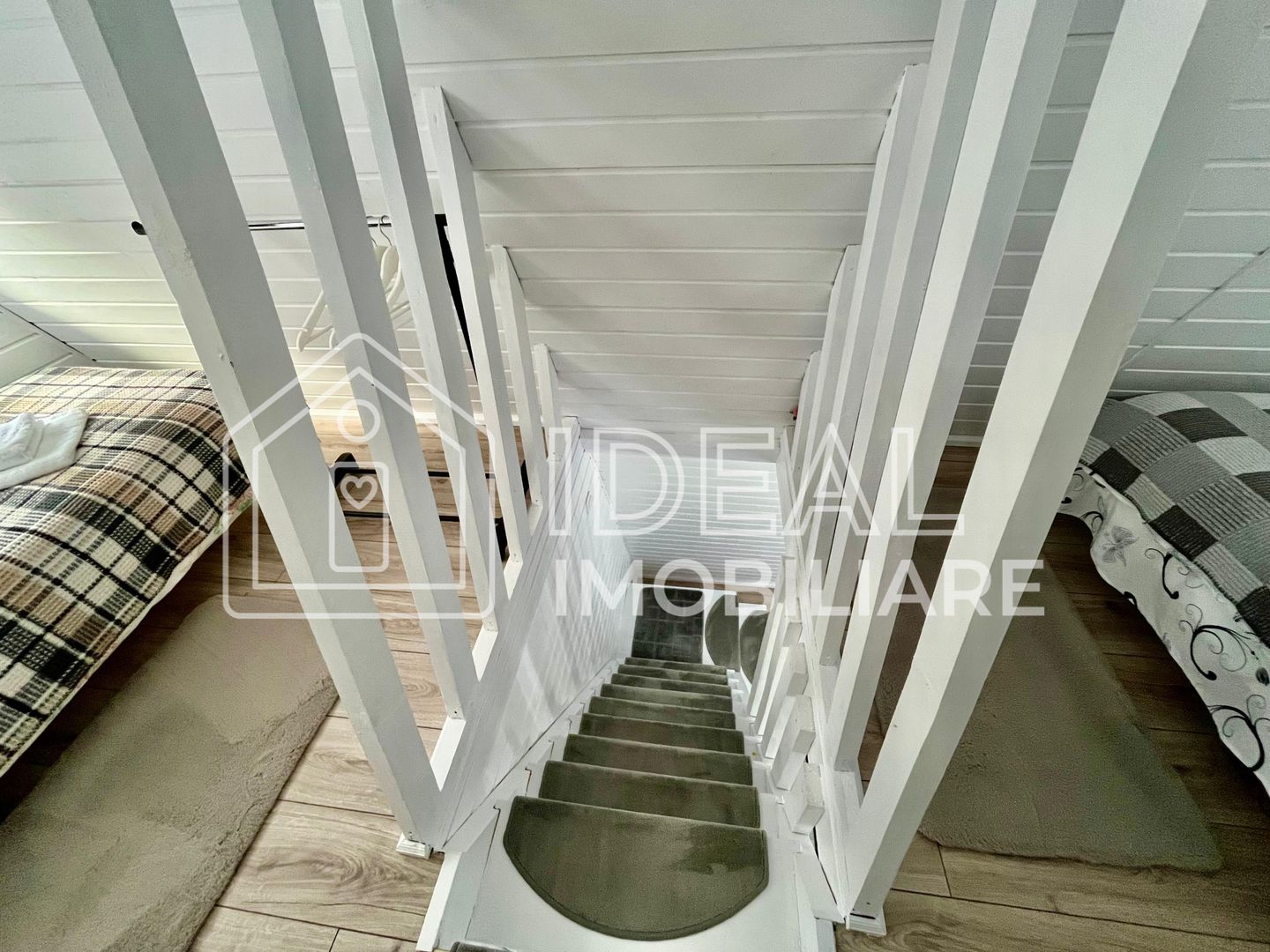 Pensiune de vânzare în Cârțișoara – investiție turistică la poalele munților - Poză 24