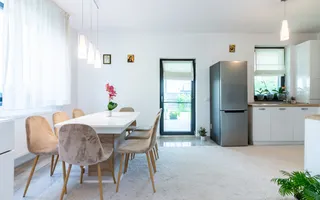 Casă / Vilă cu 4 camere de vânzare Tunari - Poză 21