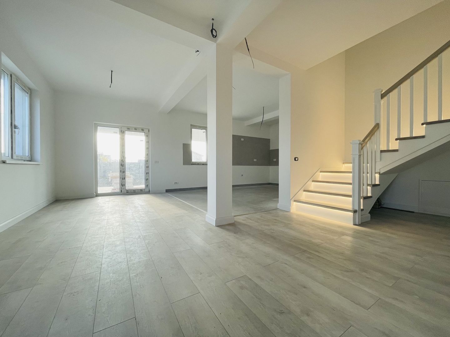 VANDUT - Comision 0% | Duplex Dumbravita, despartit prin camera tehnica | 138mp - Poză 2