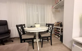 Confort și Eleganță: Apartament 3 Camere în Inima Sectorului 4 - Poză 12