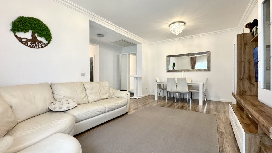 Duplex modern -  confort, eficiență și independență energeticǎ - Poză 5