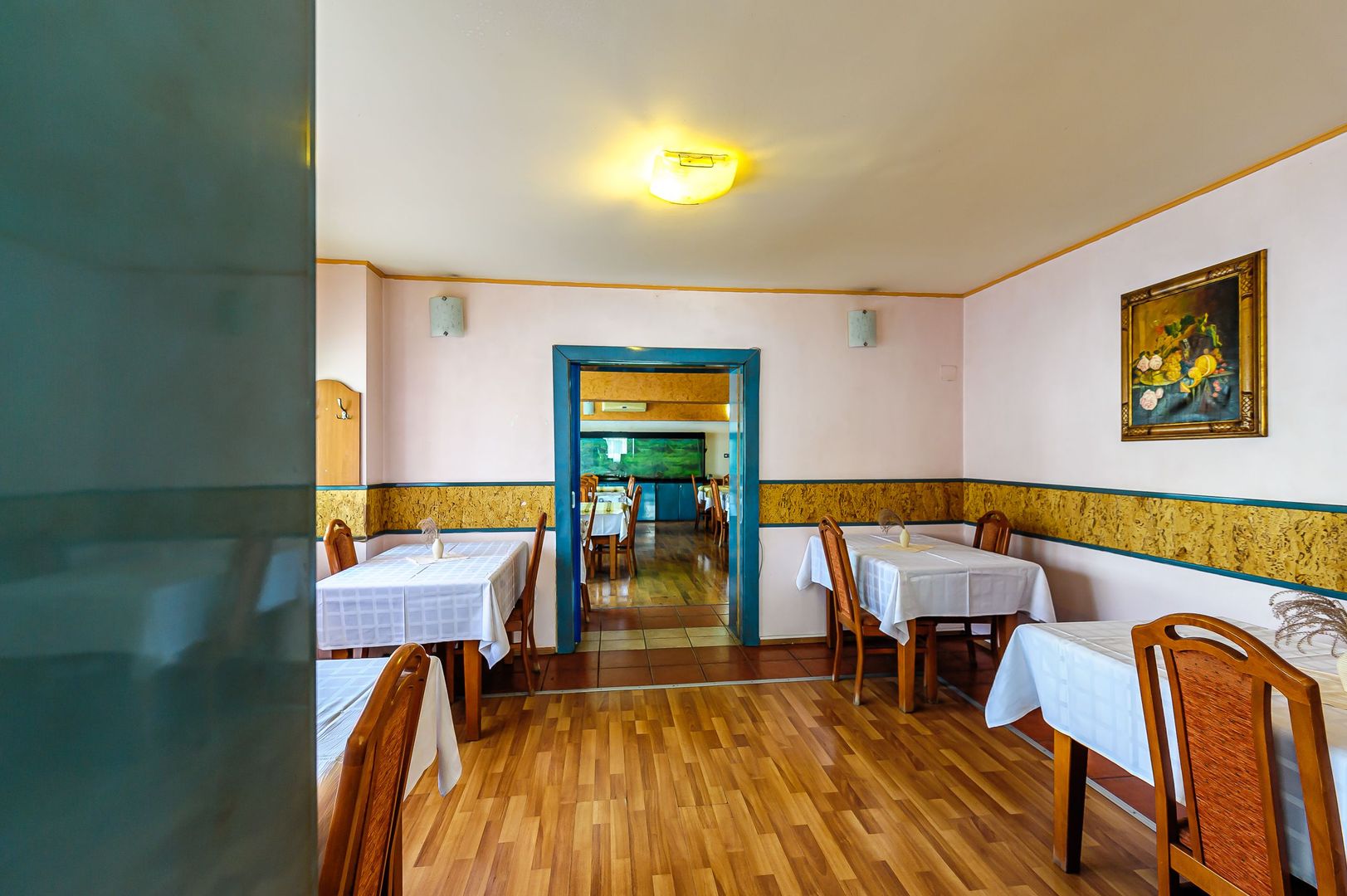 Hotel în Pârneava - Poză 2