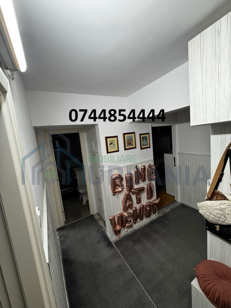 Apartament 4 camere de vânzare în cartierul Cug, Iași - 84 mp, decomandat, etaj intermediar - Poză 1
