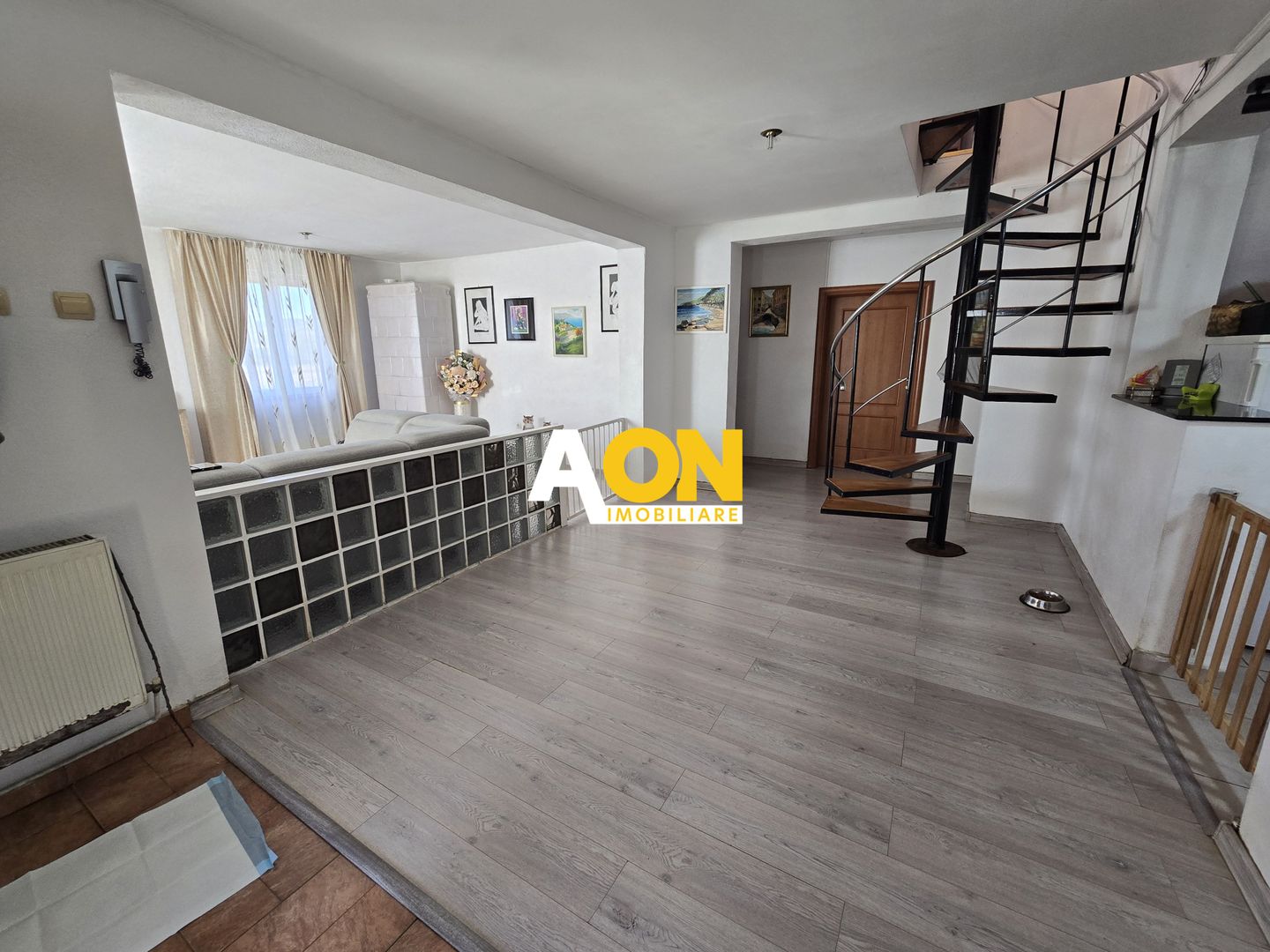 Casa 5 Camere, 2 Bai, 600mp Teren, Zona Oarda - Poză 6