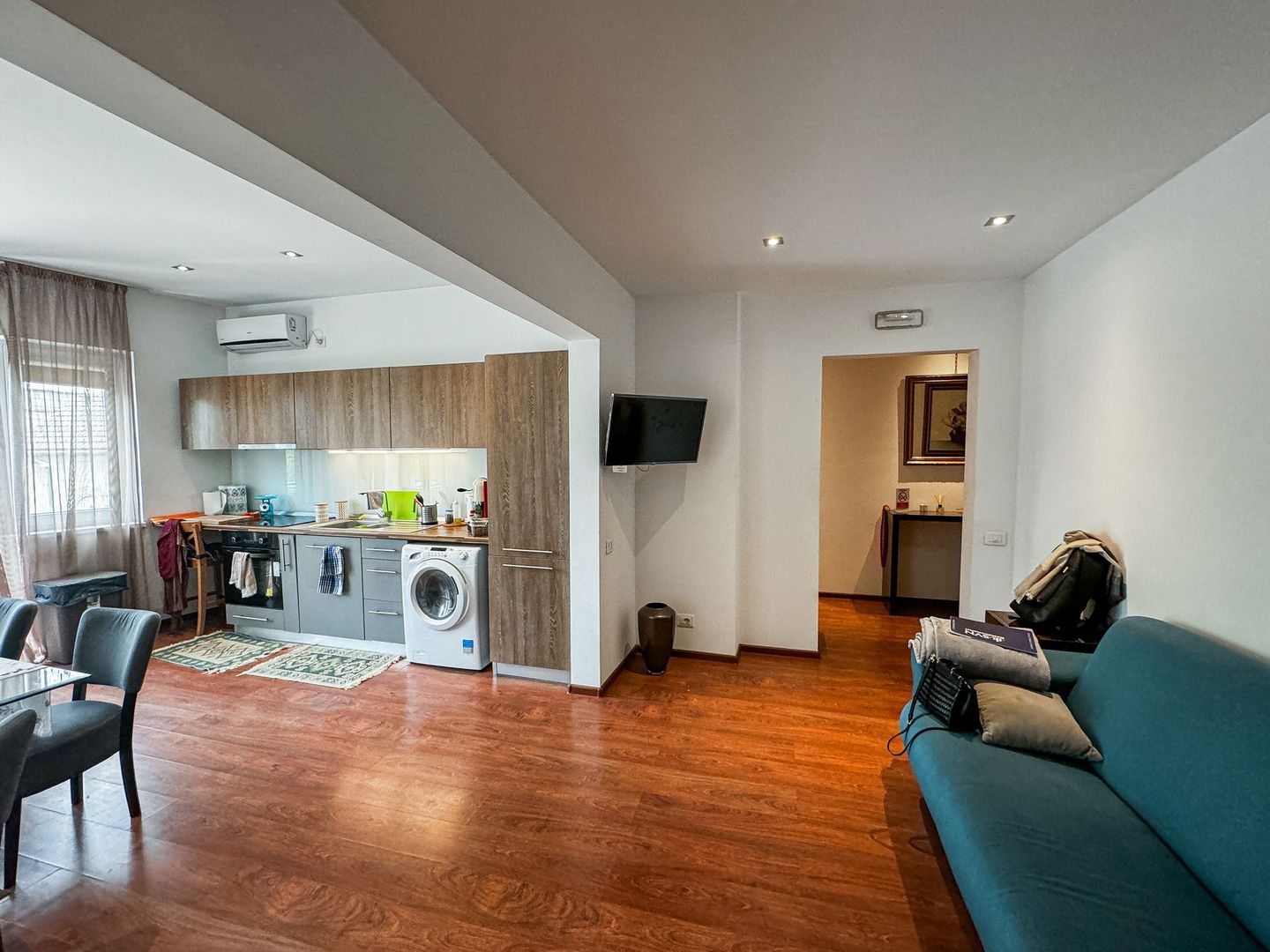 Apartament 3 camere Caderea Bastiliei - Poză 3