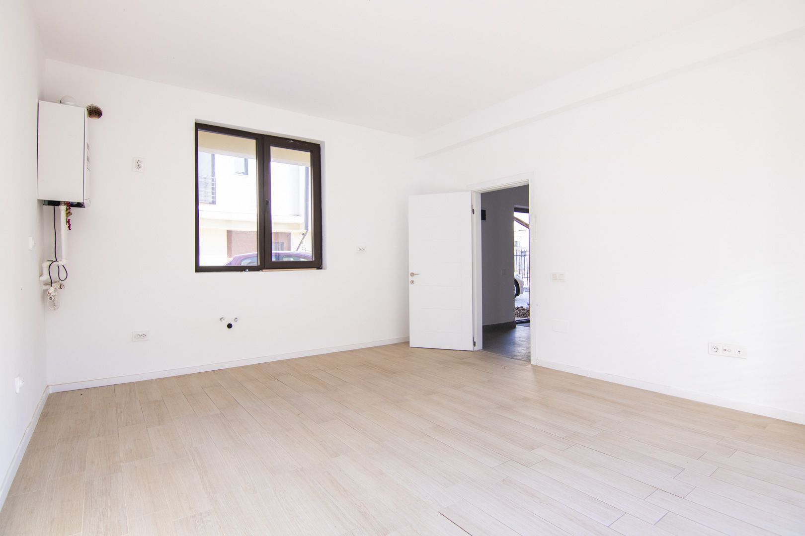 Casa insiruita, Celofibrei, an constr, 2021, Mutare imediata, 4 camere - Poză 2