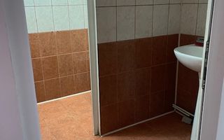 De vânzare: Hală industrială cu anexă birouri/apartament - Poză 10