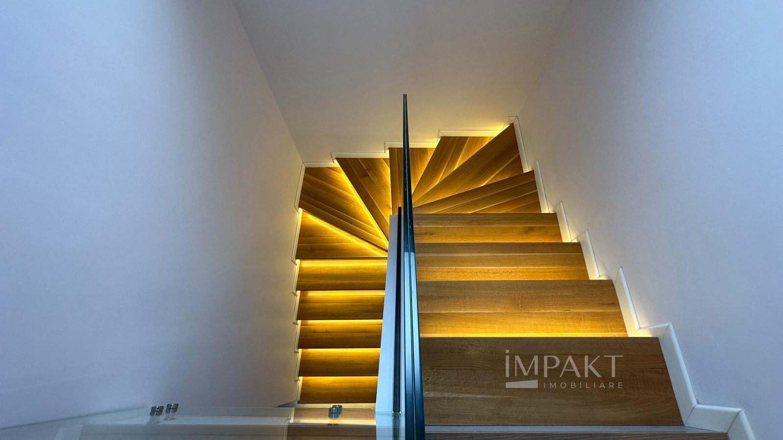 Design Premium | 137 mp | 2 Parcari in Curte | Smart Home | Buna Ziua - Poză 11