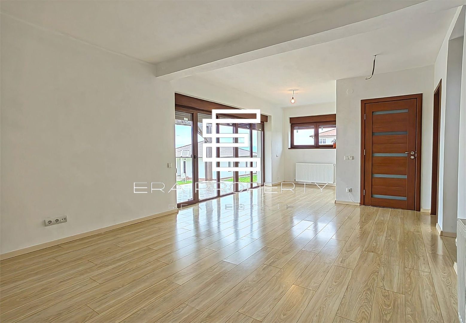 Casă individuală, 5 camere | 136 mp | teren 372 mp| Bavaria - Poză 2