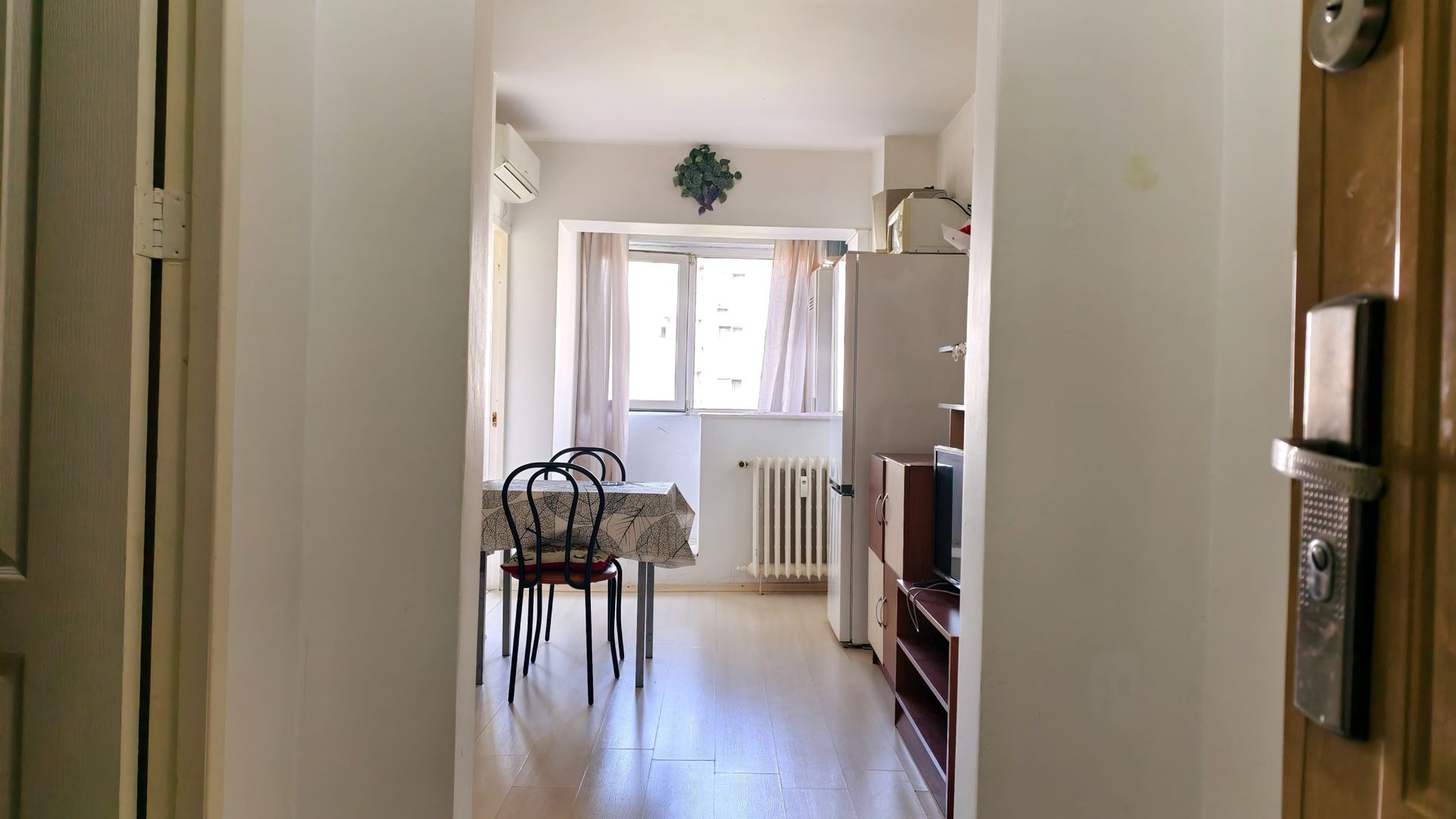 Garsoniera/confort 2/ Aleea Soldat A Carstea/et 6 - Poză 3