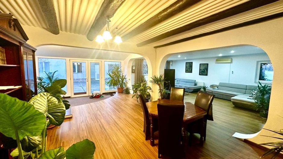 Casa moderna, 2 corpuri de cladire, teren 1000 mp, zona Aradul Nou - Poză 3