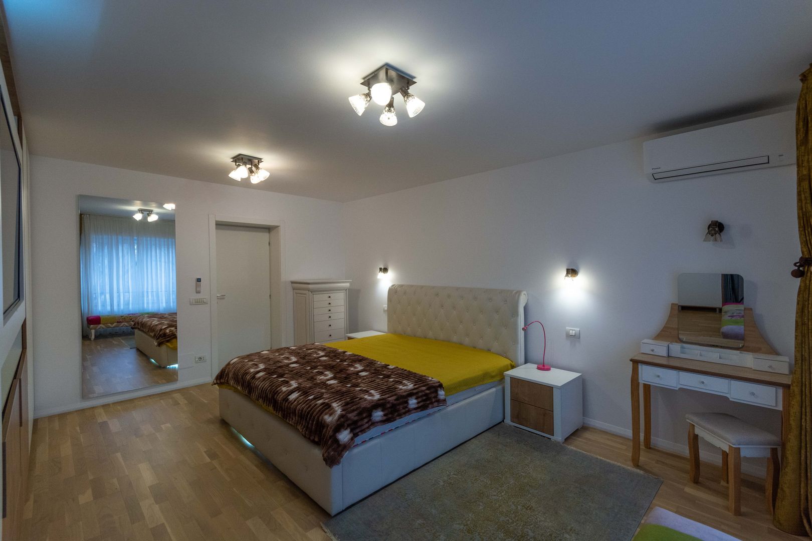 Calarasilor | 3 camere | Mai bine nu se poate, mai frumos nu exista - Poză 3