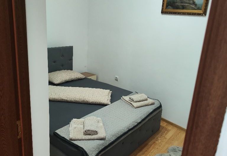 Apartament cu Terasa la Curte Comuna | Zona Garii | Centrală Proprie. - Poză 4
