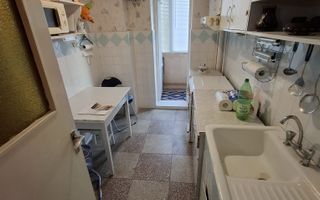Complex studentesc, 2 camere decomandat, CENTRALA GAZ, CLIMA - Poză 6