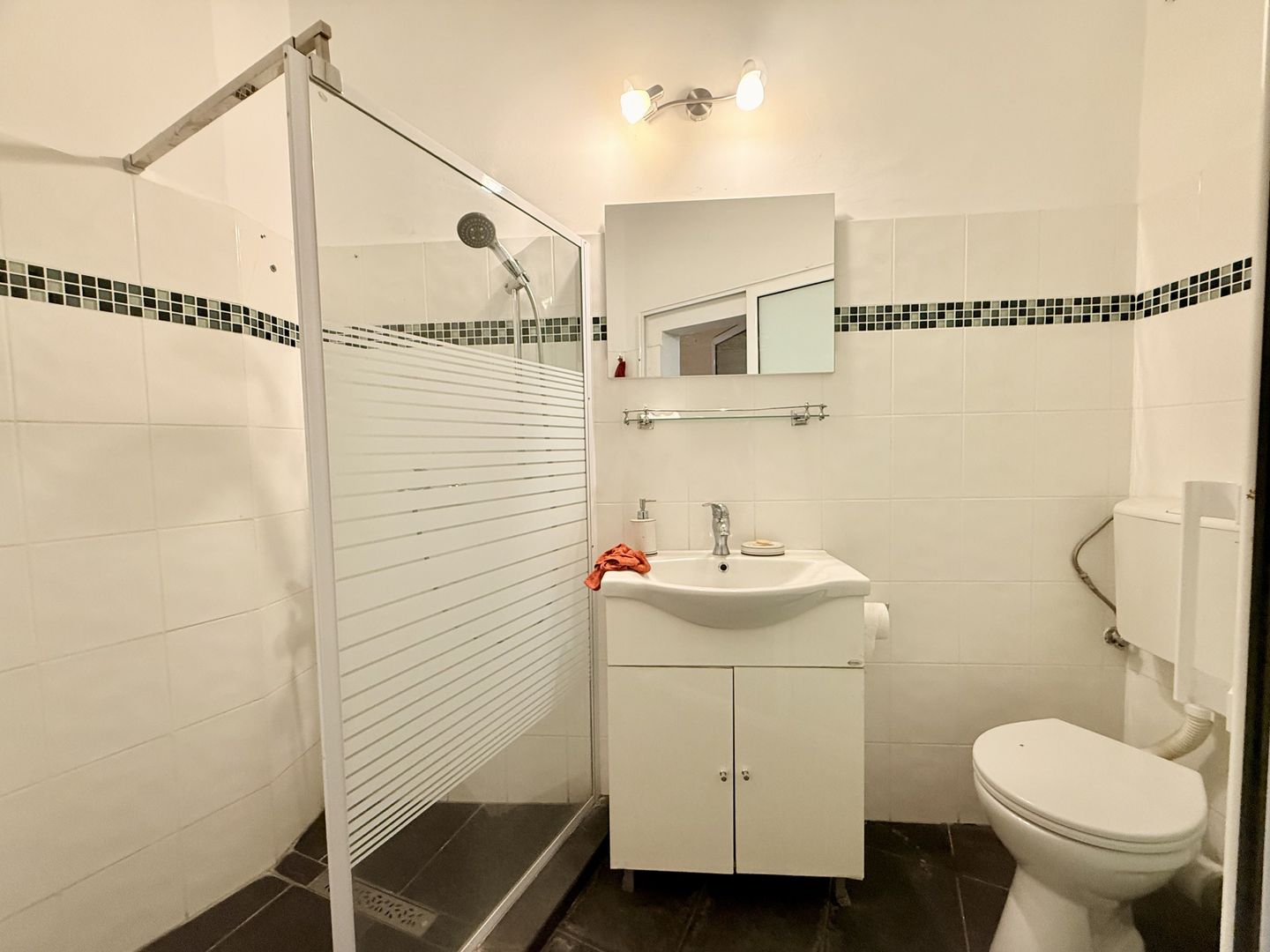 APARTAMENT 60 mp UTILI , 3 CAMERE DECOMANDATE -ZONA GAZELEI - Poză 13