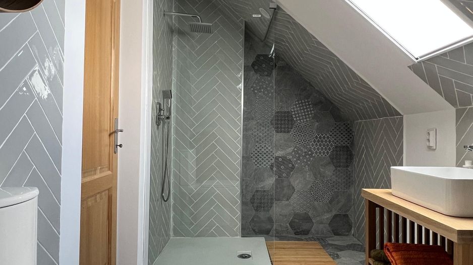 Conac 10 camere | renovat integral | Arefu | Baraj Vidraru - Poză 27