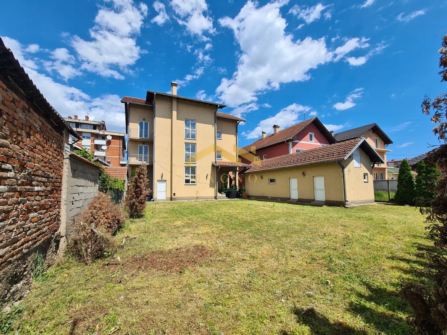 Cladire in orasul Kladovo / Serbia - Poză 20