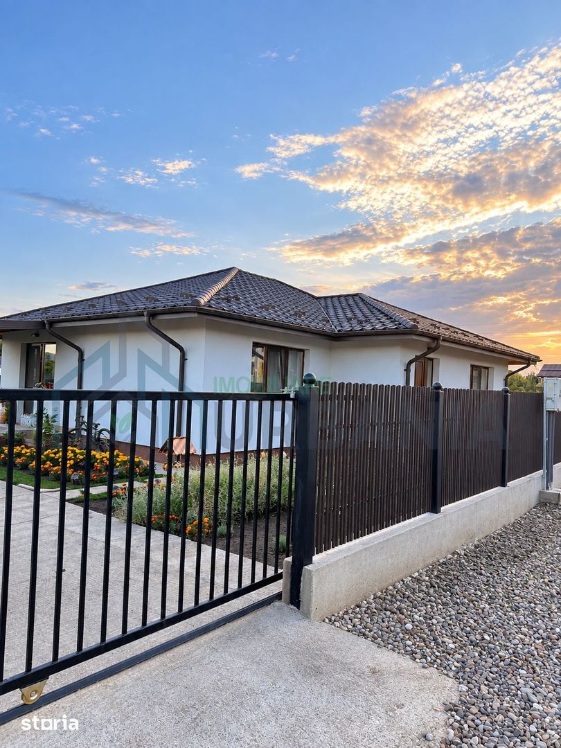 Casa, 95 m², - Poză 3