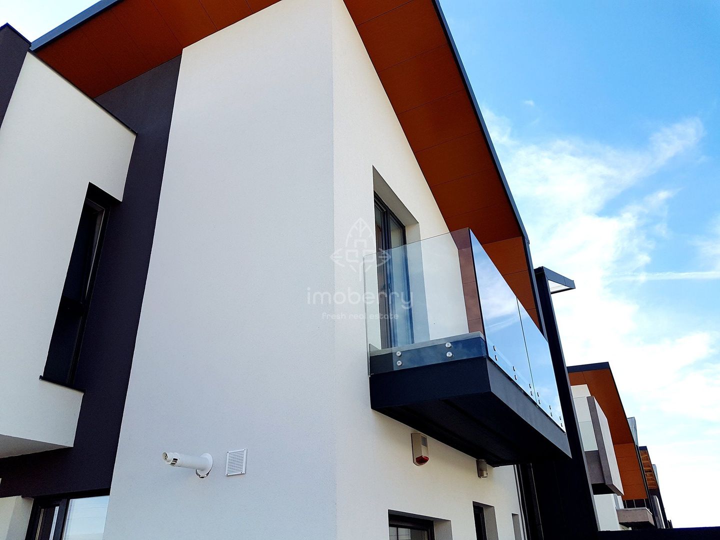 Summer Residence - Poză 9