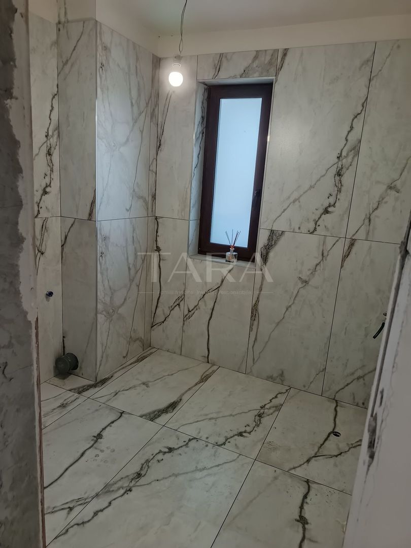 Apartament 3 camere de vânzare, zona. Subcetate, Florești. - Poză 2