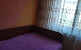 BRASADAS vinde apt. cu 2 camere la etajul 4 in Micro 17. - Poză 6