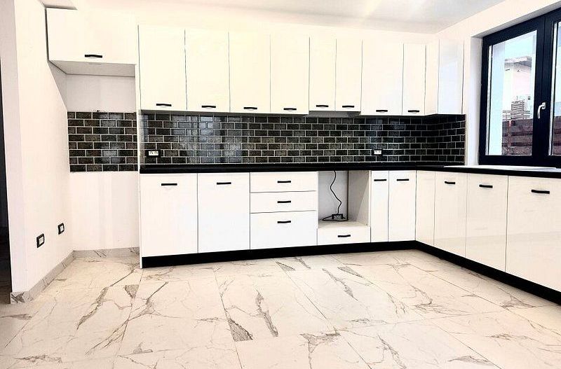 Vila 5 camere Otopeni Central - Poză 4