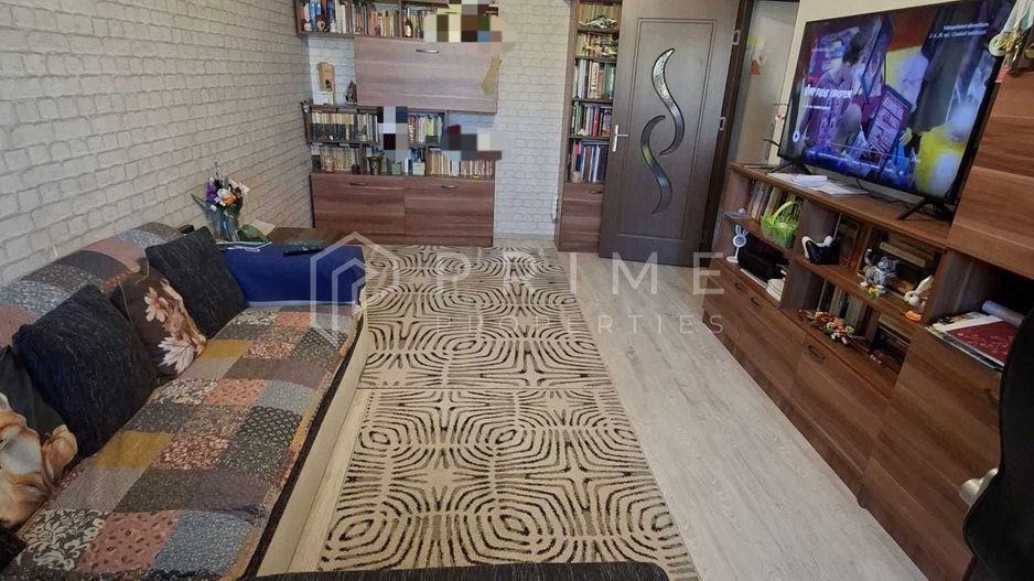 Apartament cu 3 camere, decomandat – Cartier Tudor, Zona Diamant - Poză 2