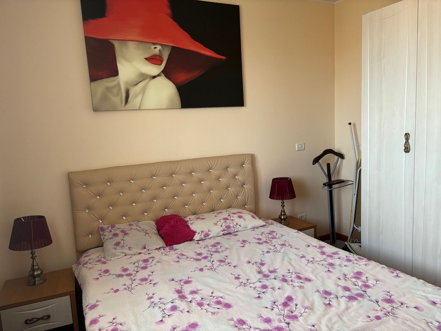 Apartament mobilat cu parcare subterana si lift - Poză 11