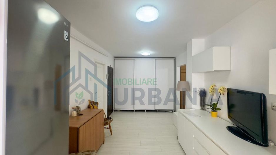 Apartament 3 camere decomandat, Nicolina-Clopotari, zona Lidl, bloc 1984 – de vanzare - Poză 2