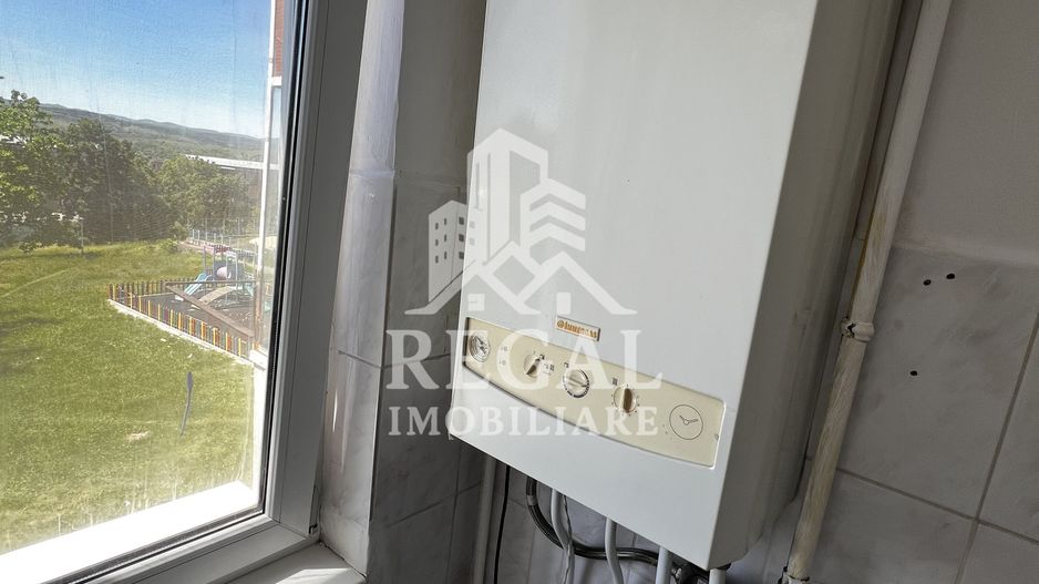 Apartament 2 camere decomandat – Micro 7 | Etaj 2 | Balcon | Panoramă - Poză 5