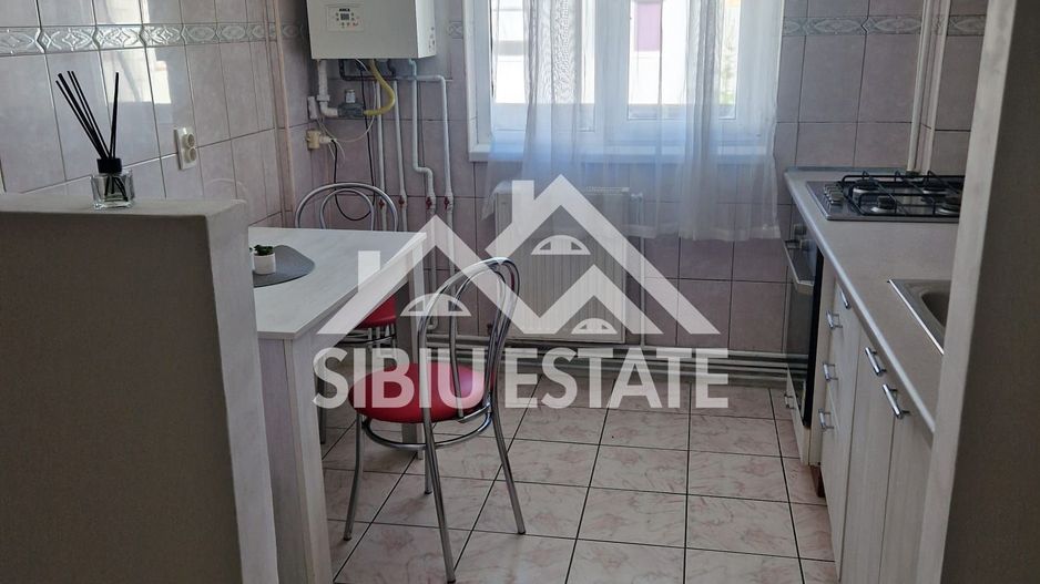 Apartament decomandat 2 camere, pivnita  Zona Siretului – Sibiu  45 mp - Poză 3